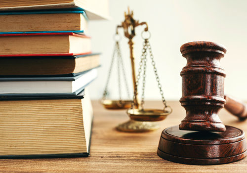 Top Textbooks for Law Students: A Comprehensive Guide