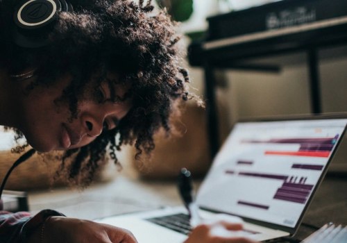 Experience in Teaching Law Students: How to Choose the Right Tutor